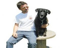 Sokak köpeği bir ilke imza attı