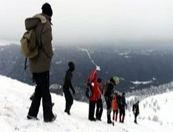 Sisli havada Ilgaz Dağı'na tırmandılar