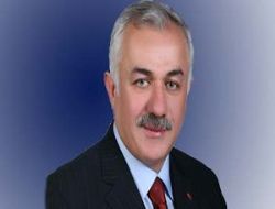 Özden'e teşekkür plaketi 