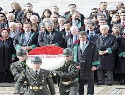 Baro yönetimi Anıtkabir'de
