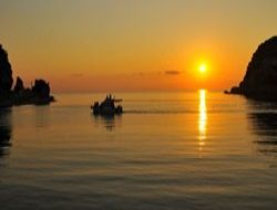 Amasra'ya tatilci akını