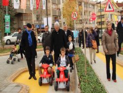 Miniklere ‘trafik' parkı