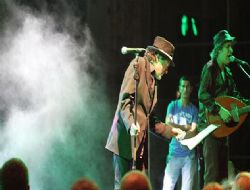 Rachid Taha'dan müzik ziyafeti