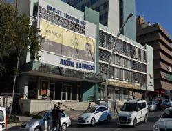 Başkent'te sahne darbesi