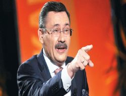 Gökçek'ten beş odaya suç duyurusu