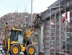 Hacı Bayram'da yıkım gerginliği