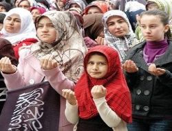ABD elçiliğinde tekbir sesleri