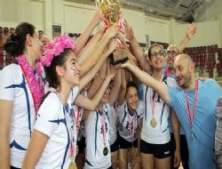 İlbank zirvede