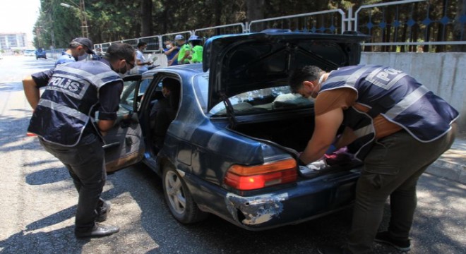 47 Bin 167 personel ile 'Huzurlu Sokaklar Ve Narkotik Suçları Önleme Uygulaması' yapıldı