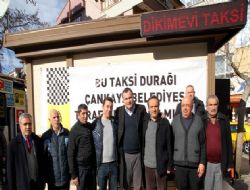 Duraklar yenileniyor