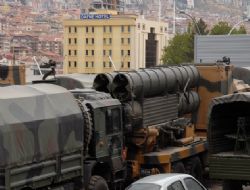 Füze rampaları Yediemin'e çekildi