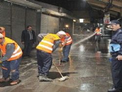 Zabıtadan deterjanlı, fırçalı baskın