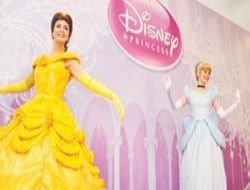 Disney'in prensesleri miniklerle