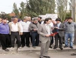 Esnafın eylemine siyasi destek