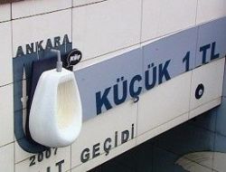Pisuvar yol kapattırdı