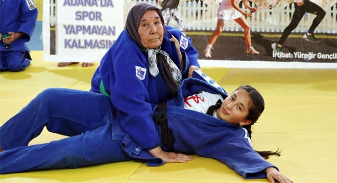 80'lik Ayten Nine judocu oldu