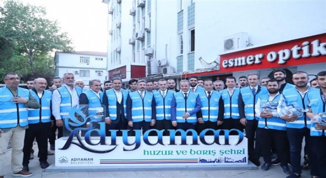 AK Partili Kandemir, Adıyaman'da iftar kumanyası dağıttı