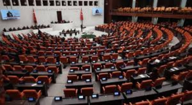 AK Parti’ye Katılımlarla Meclis’te Sandalye Sayısı 275’e Yükseldi