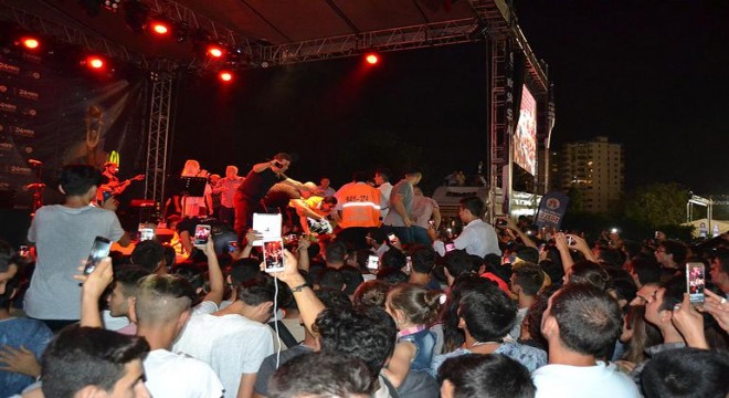 Aleyna'nın konserini 'Conolar' mı bastı?