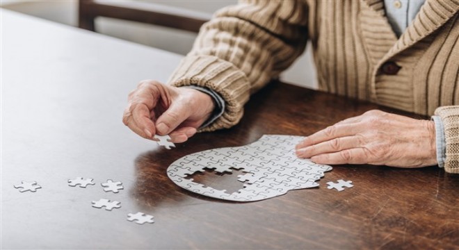 Alzheimer hastalığı yaşlanmanın doğal bir sonucu değil