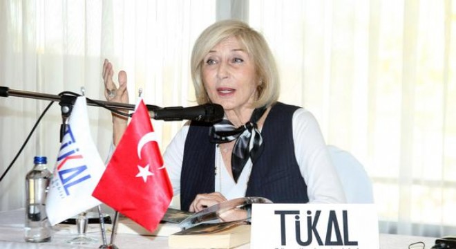 Ayşe Kulin'den sistem eleştirisi