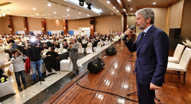 Başkan Tuna, iftarını Akyurt'ta yaptı