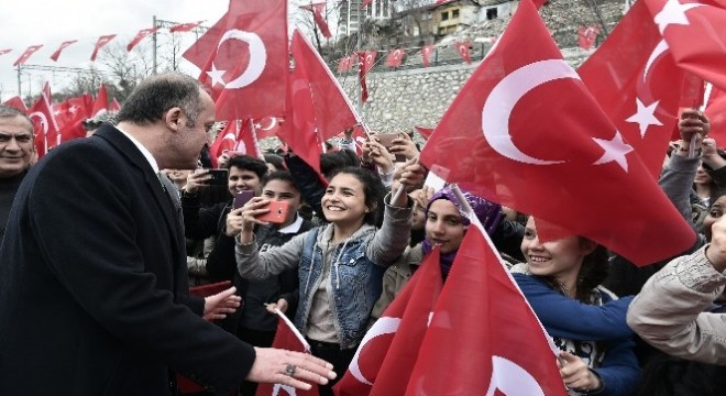 Binler Çanakkale için yürüdü