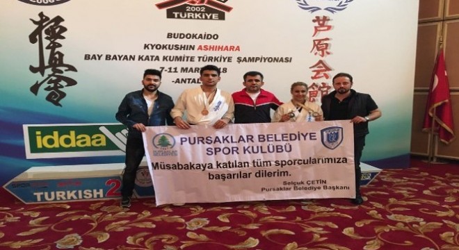 Budokaido Kyokushın Ashıhara Şampiyonası'nda Pursaklar 3 madalya kazandı