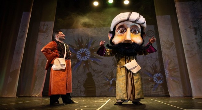 Bursa'da perde Seyyah oyunu ile kapandı