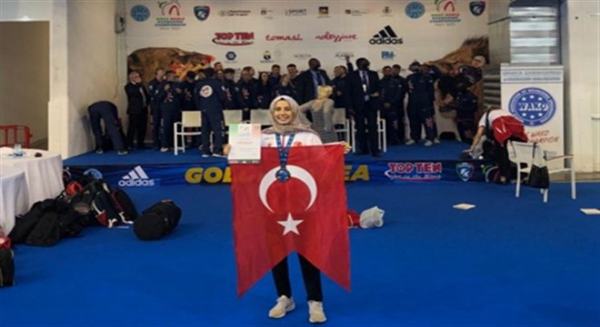 Büyükşehir sporcusundan ‘Dünya Şampiyonası' başarısı