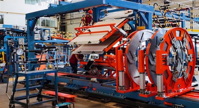 Çin'de sanayi üretimi yüzde 4.8, gayrimenkul yatırımları yüzde 3.4 arttı