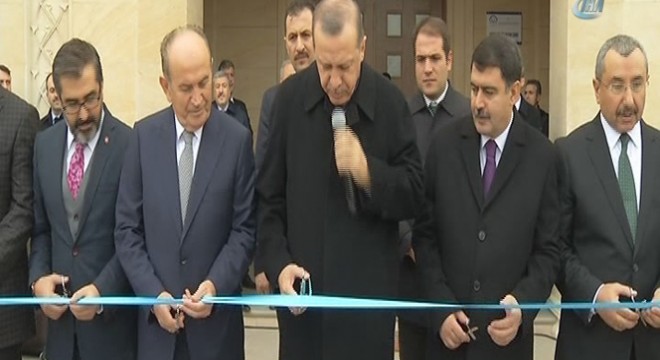 Cumhurbaşkanı Erdoğan, Sancaktepe'de cami açılışı gerçekleştirdi