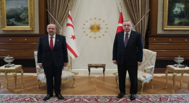 Cumhurbaşkanı Erdoğan, Ersin Tatar ile görüştü