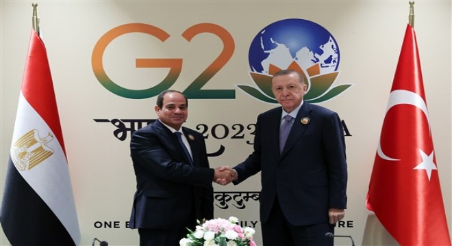 Cumhurbaşkanı Erdoğan, Mısır Cumhurbaşkanı es-Sisi ile görüştü