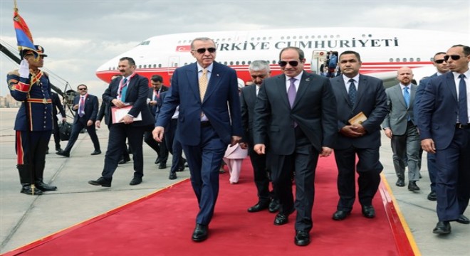 Cumhurbaşkanı Erdoğan Mısır'da