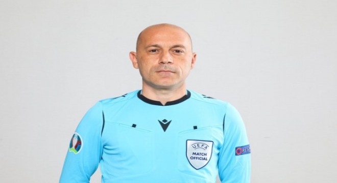 Cüneyt Çakır'a Dünya Kupası elemelerinde görev