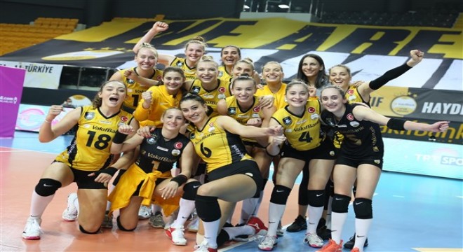 Derbide zafer VakıfBank'ın