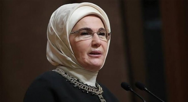 Emine Erdoğan'dan Koruyucu Aile Günü Mesajı