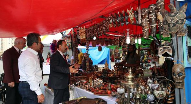 Etimesgut'ta Anneler Günü fuarı