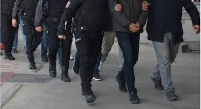 FETÖ Operasyonunda 33 Gözaltı