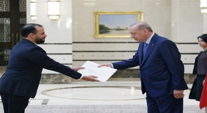Guatemala Büyükelçisi Recinos, Cumhurbaşkanı Erdoğan'a güven mektubu sundu