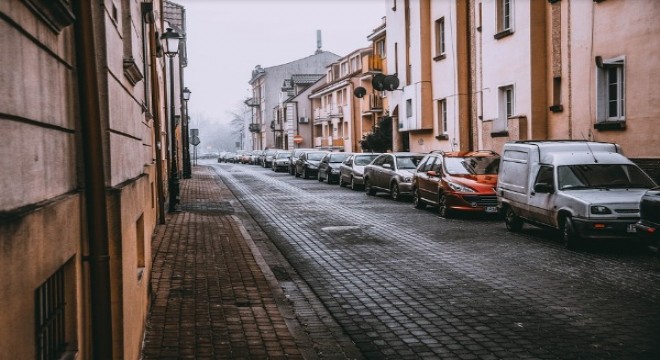 Hafta sonu kısıtlaması sürüyor