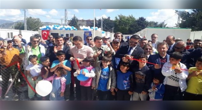 Hatay'da 12 konteyner derslik hizmete girdi