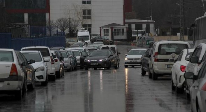 ‘İcra'lık trafik çilesi