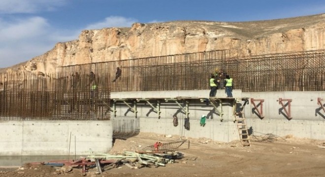 Ilısu Barajı'nda anıt eserlerin taşınması devam ediyor