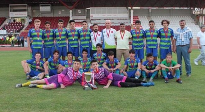 İlkerspor'un kürsü başarısı