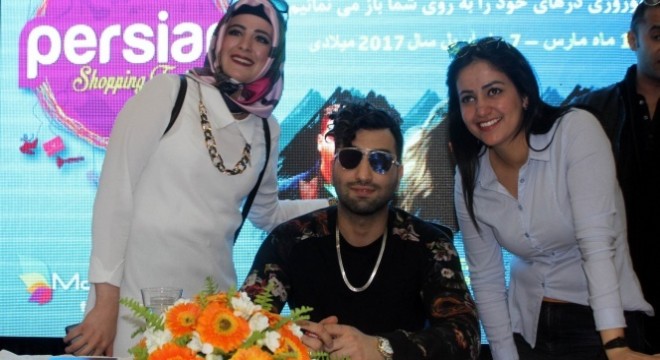 İranlı Popstar Tohi: Türkiye'de huzurlu ve mutluyum