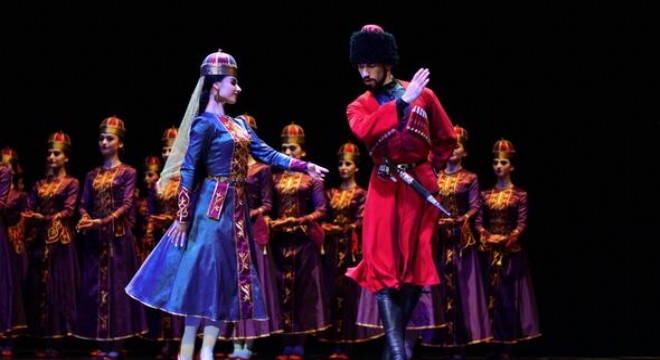 Kaf Dağı'nın dansçıları