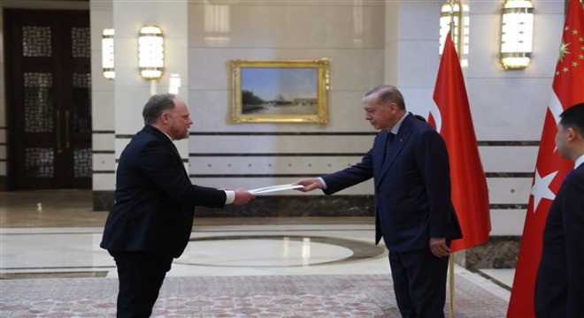 Kanada Büyükelçisi Hamilton, Cumhurbaşkanı Erdoğan'a güven mektubunu sundu