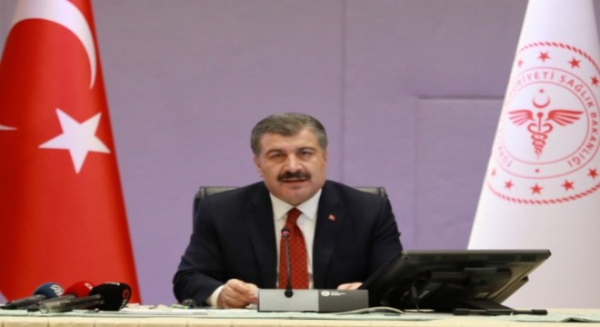 Koronavirüs salgınında ölenlerin sayısı 5 bin 596'e ulaştı